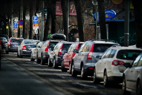 Как оплатить парковку с помощью мобильного приложения Парковки Москвы